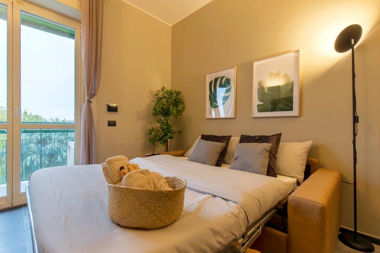 Modern & Bright 2 Bedroom Flat 50M From M4 Stop Milan Exterior photo
